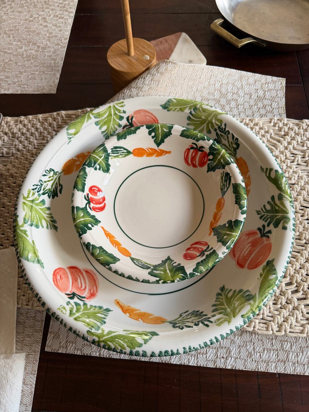 Vintage Pottery Barn 13-1/2” large bowl carrots and pumpkins pasta serving bowl